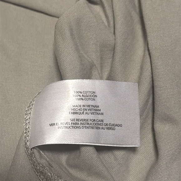 GAP Men’s Short Sleeve 3 Button Henley Tee Blue Size Small - Picture 15 of 15